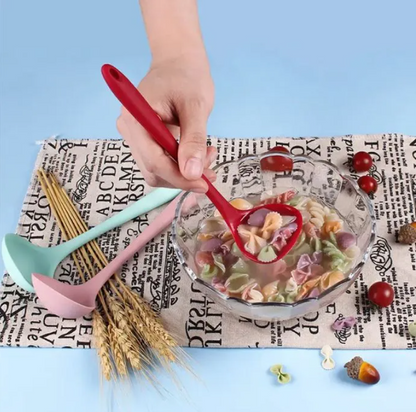 Silicone Spoon, Silicone Deep Soup Spoon, Heat Resistant Non-Stick Cooking Spoon